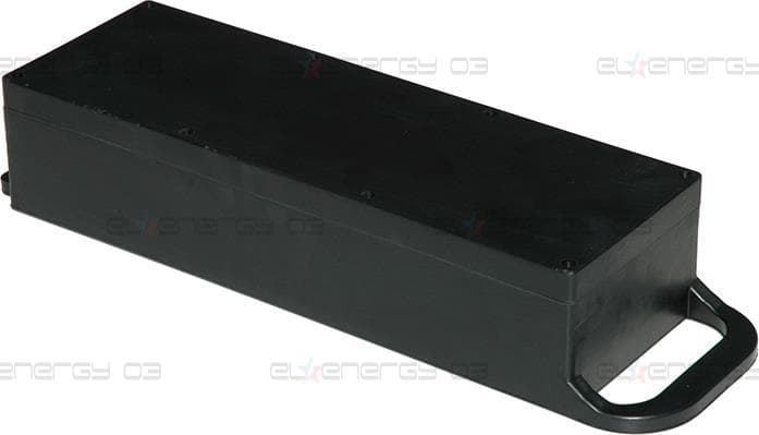 Табло за индустриални контакти плътно и DIN модули IP54, UV, Тип 4,серия GOMMA гумирано 380х130х83мм с ръкохватка Scame
