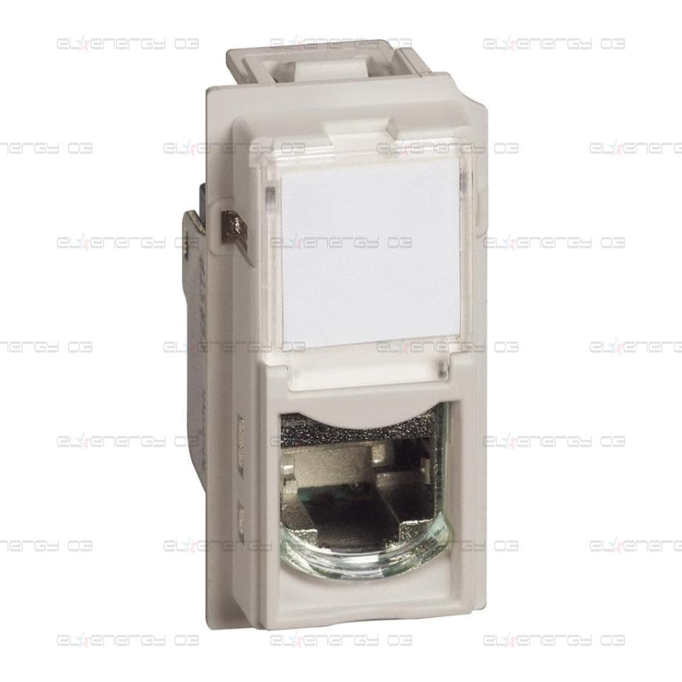 Розетка RJ45 cat.6A UTP конектор toolless IDC 1 мод. цвят Крем Living Now Bticino