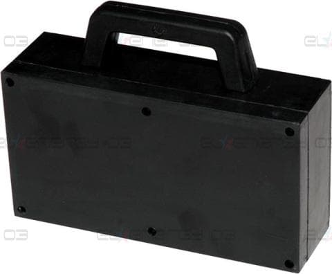 Табло за индустриални контакти плътно и DIN модули IP54, UV, Тип 4,серия GOMMA гумирано 230х130х70мм с ръкохватка Scame