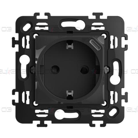 Контакт ШУКО 2P+E 16A + USB тип C 1.5A 7.5W 2 мод. цвят Черен Classia Bticino