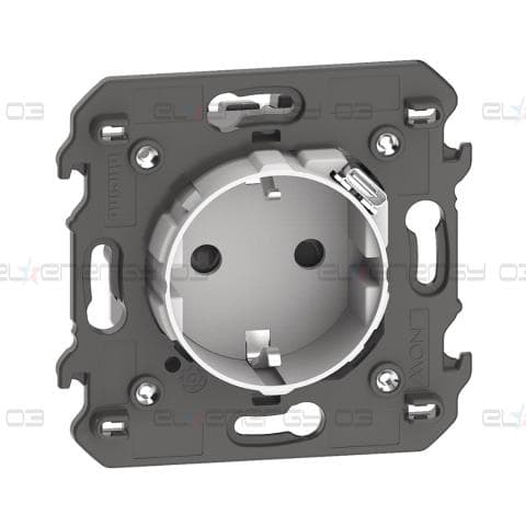 Контакт ШУКО 2P+E 16A + USB тип C 1.5A 7.5W с носеща рамка 2 мод. цвят Бял Living Now Bticino